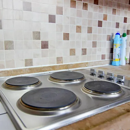 Ozkan - Center Fully Furnished 50mbps Wifi Netflix Lejlighed *